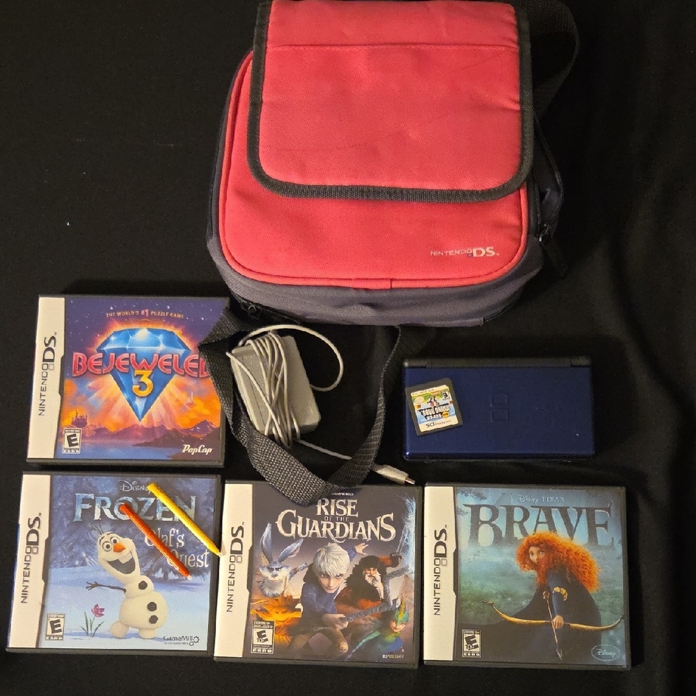 Nintendo DS Console Bundle with Pink Carrying Case